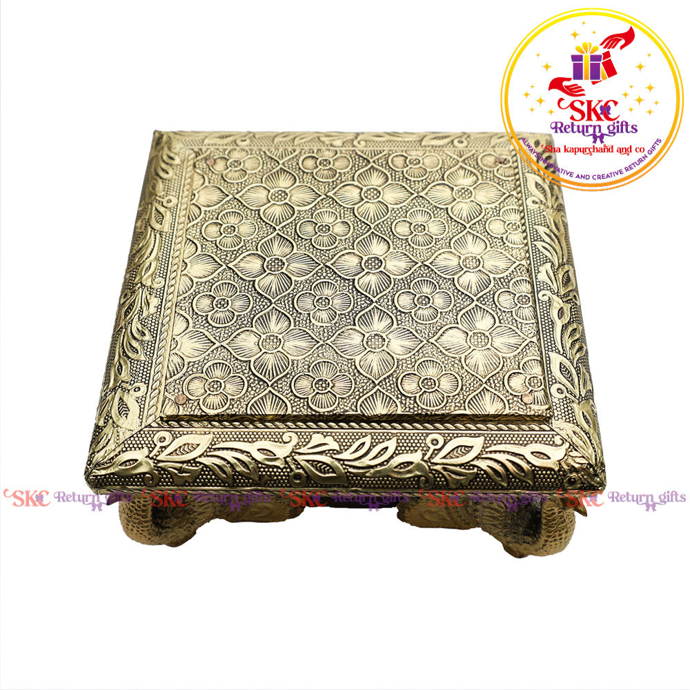 Traditional Peacock Manai 5x5