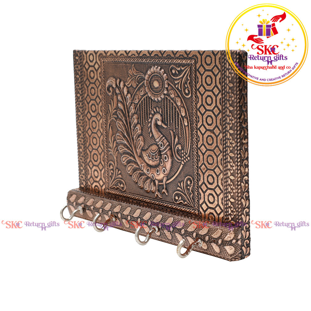 Oxerdise Embossed Peacock Key Stand 7x5