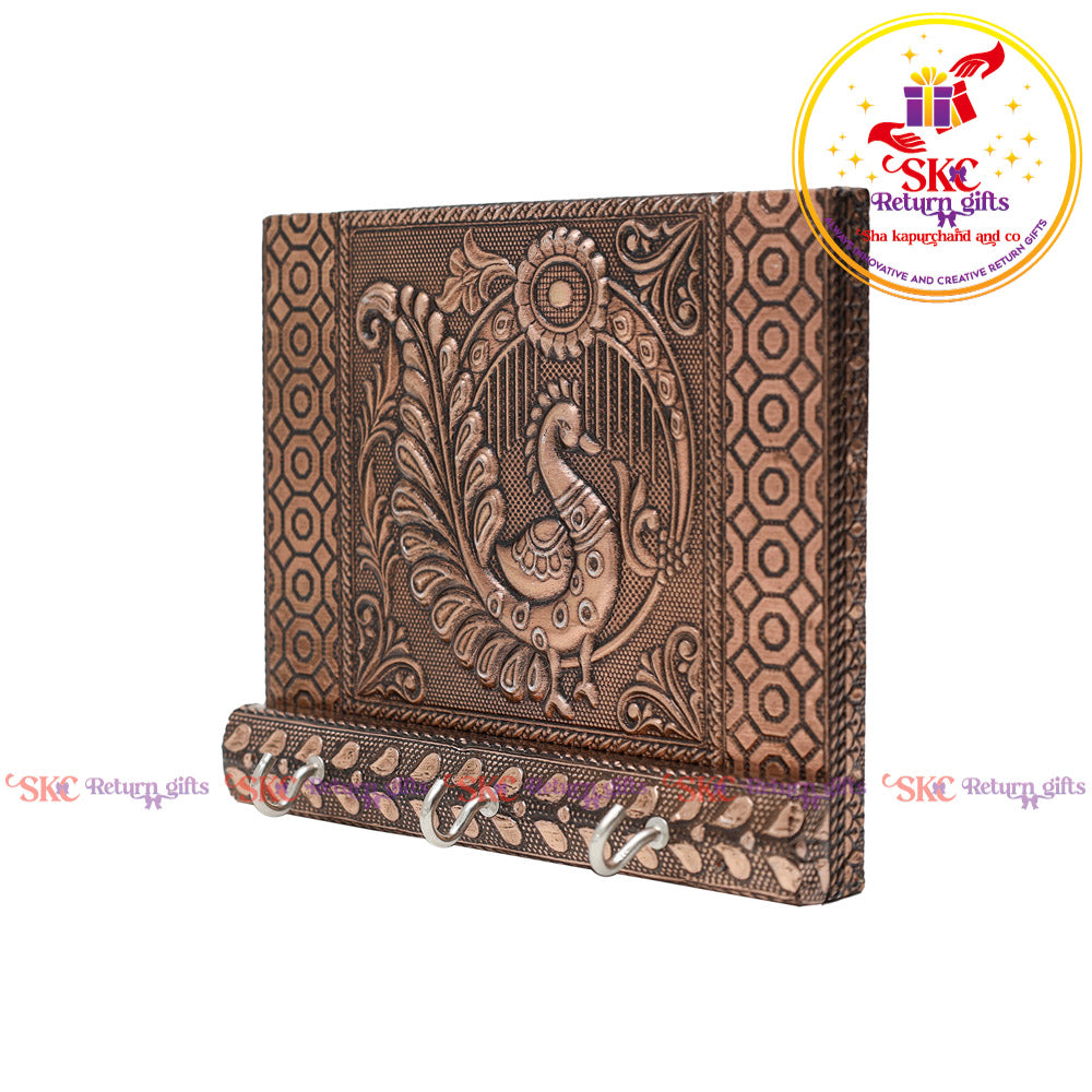 Oxerdise Embossed Peacock Key Stand 6x5