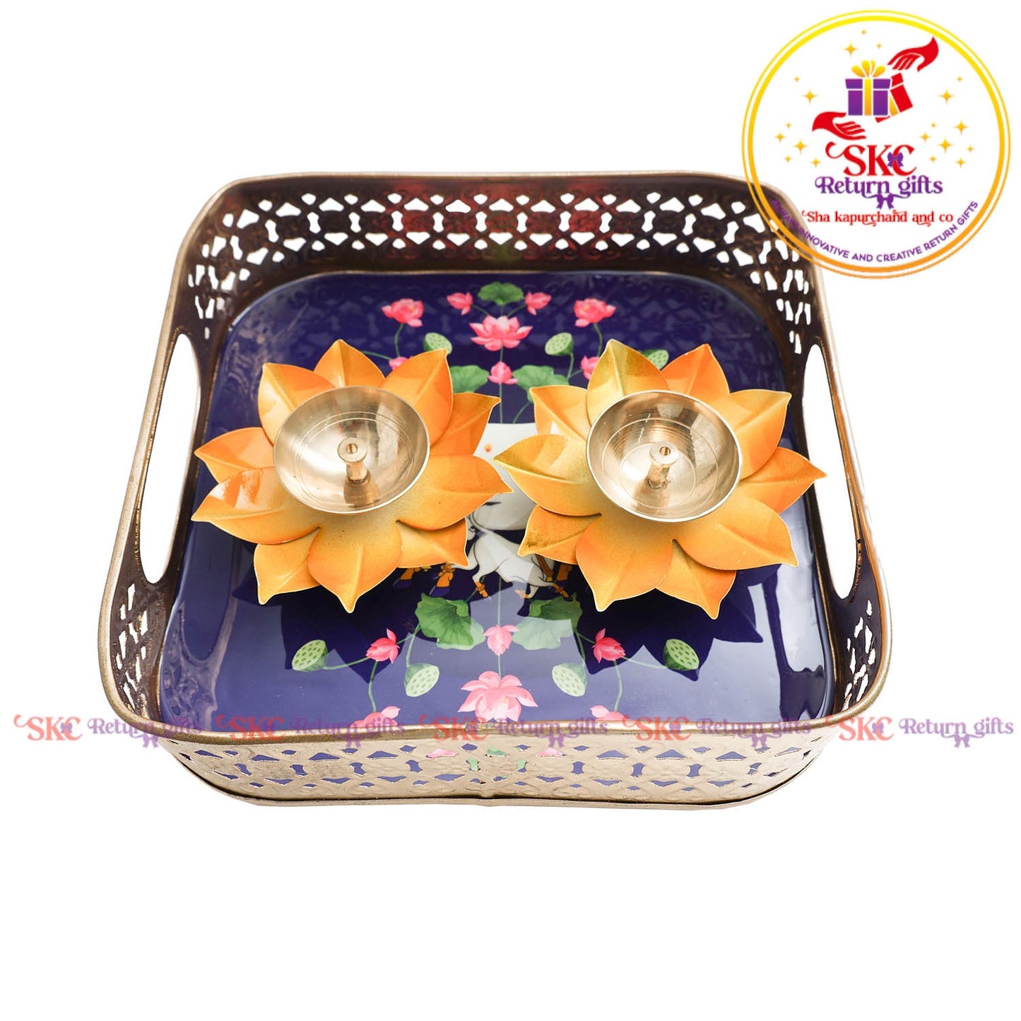 8x8 Pichwai tambulam gift set