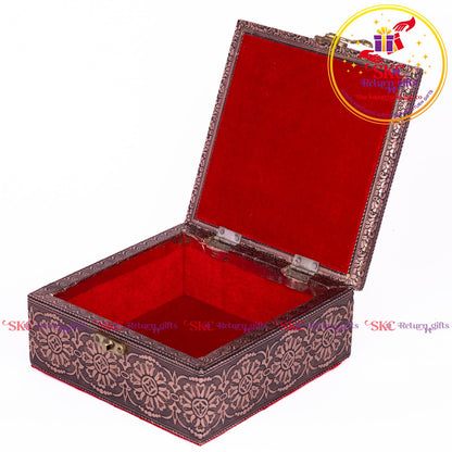 Tanjore Digital Art Pooja Box Radhakrishna
