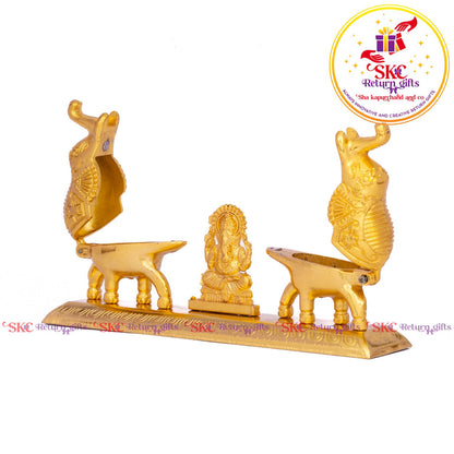 Double Elephant Kum-kum Holder With Ganesha