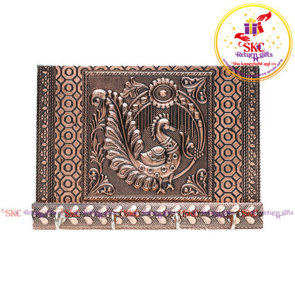Oxerdise Embossed Peacock Key Stand 7x5