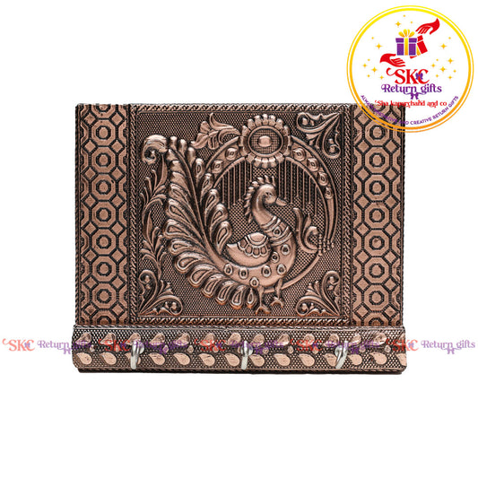 Oxerdise Embossed Peacock Key Stand 6x5