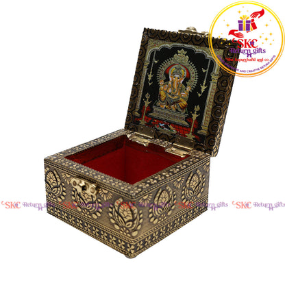 Digital Art Tanjore Pooja Box 4x4