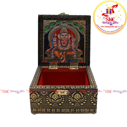 Digital Art Tanjore Pooja Box 4x4