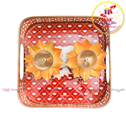 8x8 Pichwai tambulam gift set trays