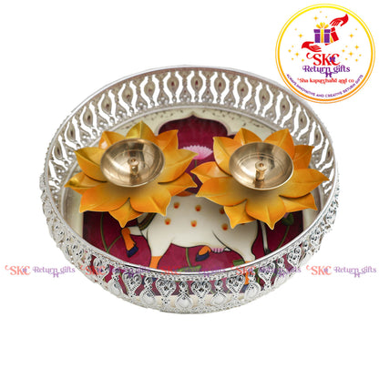 8 inch silver Pichwai Tambulam premium gift set