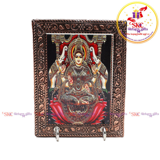 4.5/3.5 key stand tanjore art