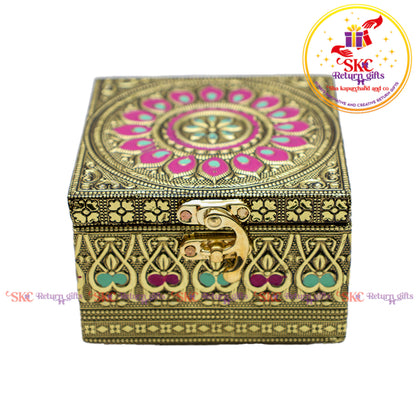 4*4 Flower embossed JEWEL BOX