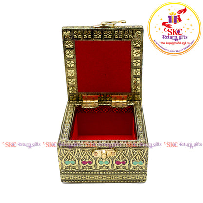 4*4 Flower embossed JEWEL BOX